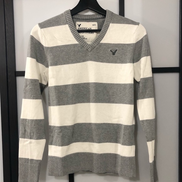 American Eagle Outfitters Other - American Eagle Sweater